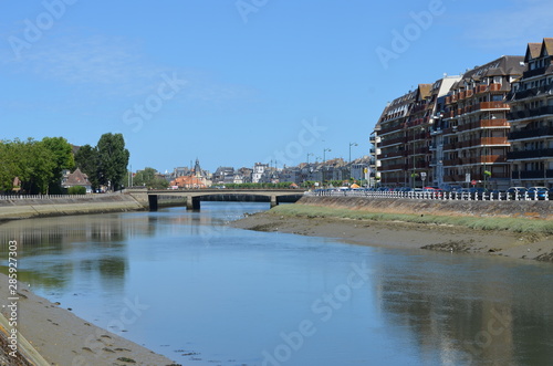 Deauville, ville portuaire