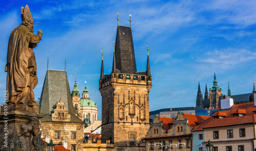 Fototapeta premium Historic architecture of downtown Prague, Czech Republic