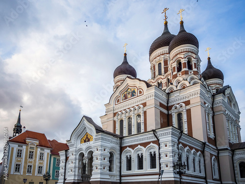 Obraz na płótnie Beautiful architecture of Alexander Nevsky Cathedral in Tallinn old town w salonie