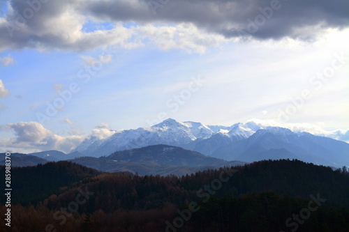 Fototapeta Naklejka Na Ścianę i Meble -  Retezat mountains seen from afar