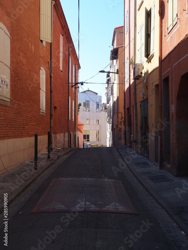 Rue de perpignan en pleine journ  e Ville