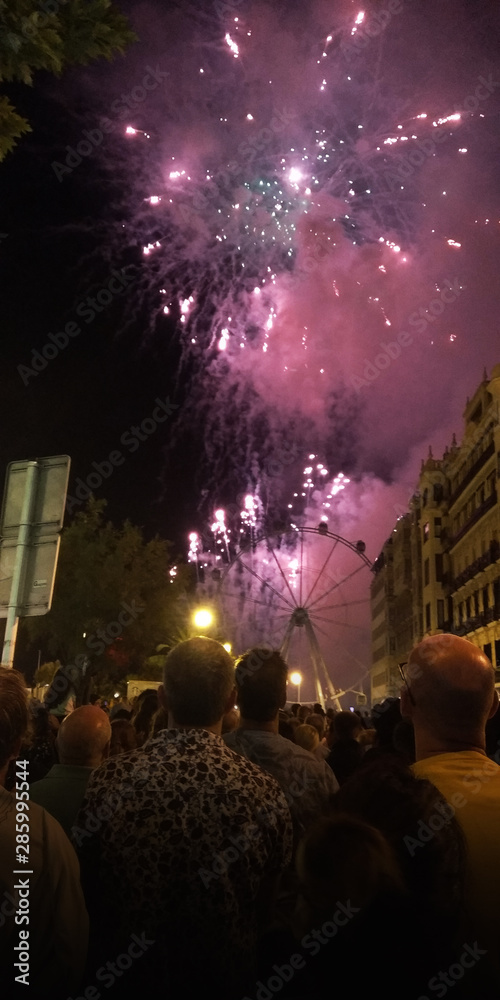 Fuegos artificiales en las fiestas de San Sebastián, España.