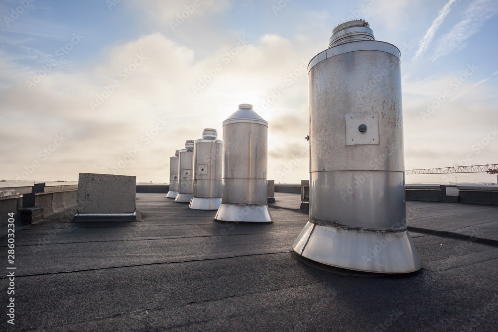 Obraz premium Chimney on the roof