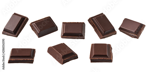 Obraz na płótnie Single chocolate pieces isolated on white background, cut out.