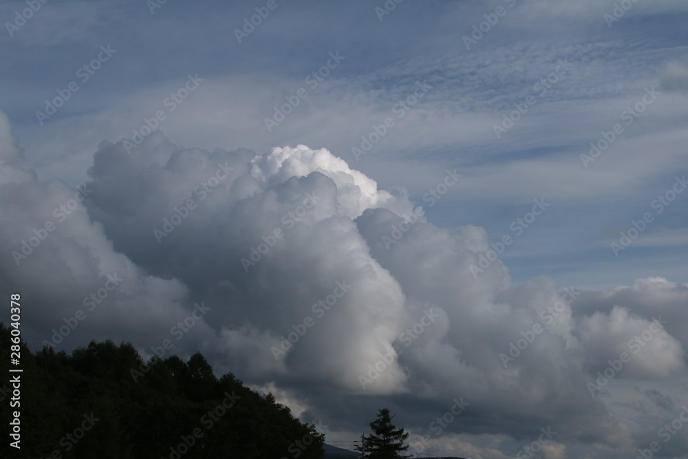 高地の雲