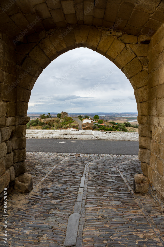 Obraz premium arch in the park