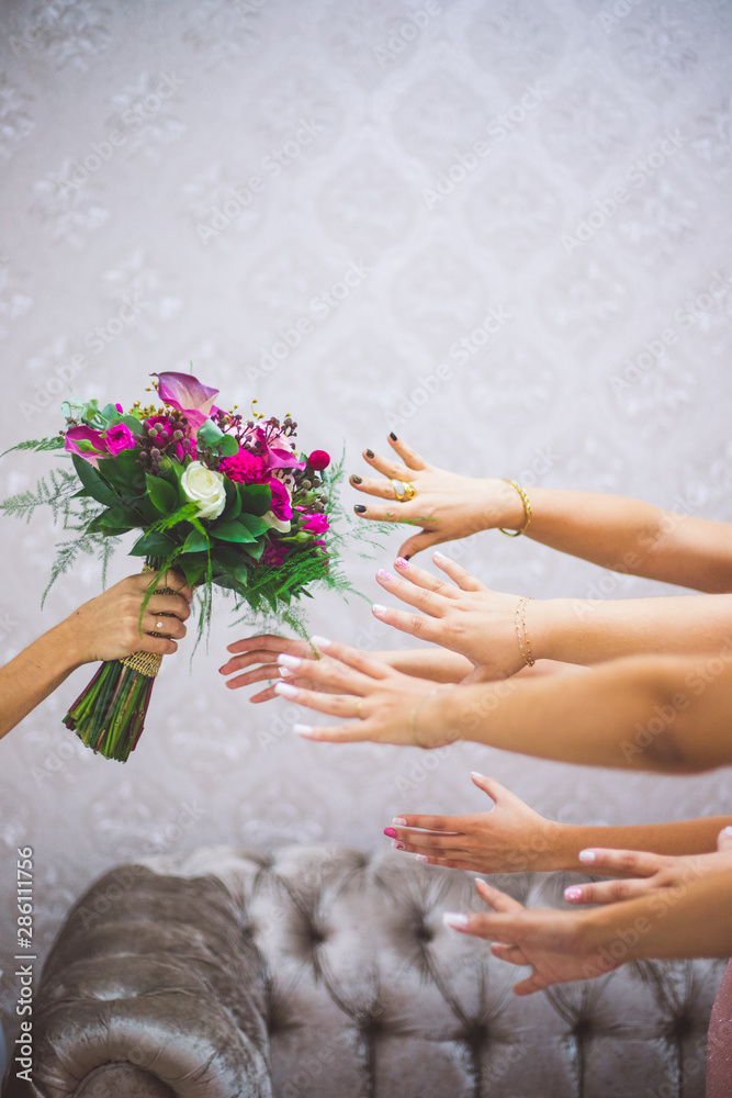 bouquet flowers fiancee wedding hand bouquet flowers fiancee wedding hand
