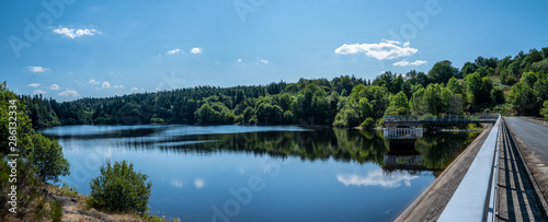 Foto retenue d'eau du Taurons