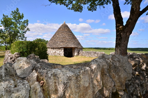 CAZELLE CAUSSES DU QUERCY LOT FRANCE