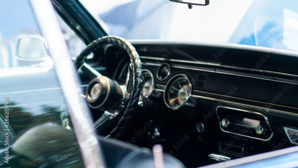 Obraz premium Vintage Mercury Car