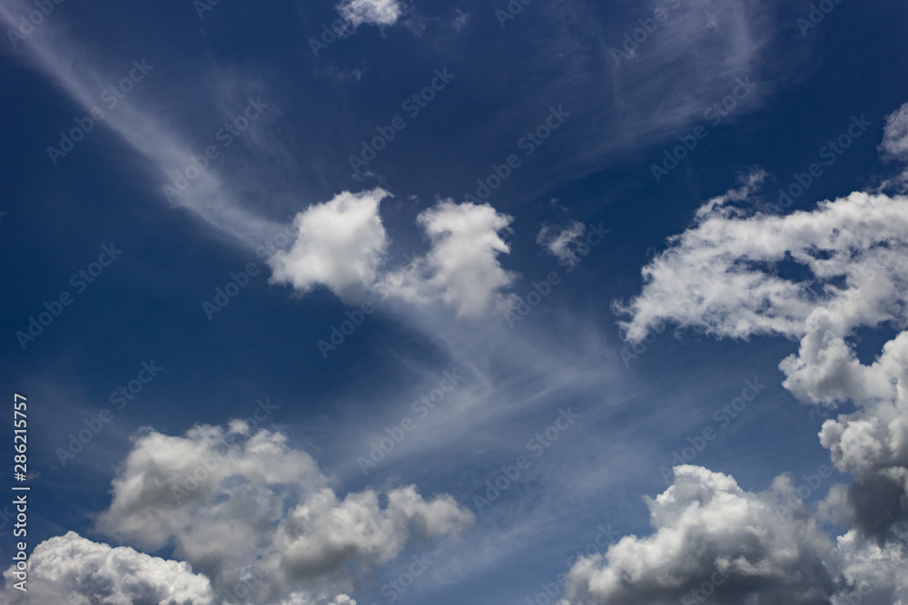 Fototapeta premium blue sky with white clouds