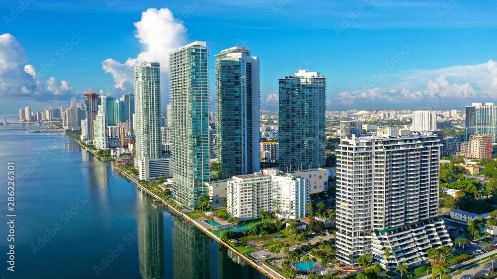 Obraz premium Biscayne Bay Downtown Miami