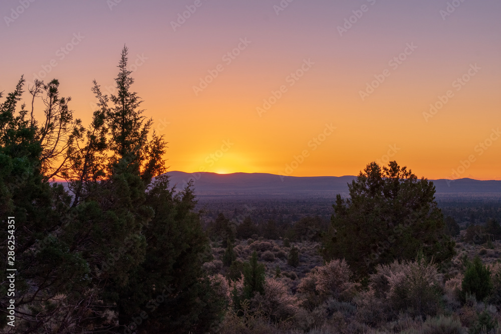 Fototapeta premium Sunrise Over Lava Beds National Monument