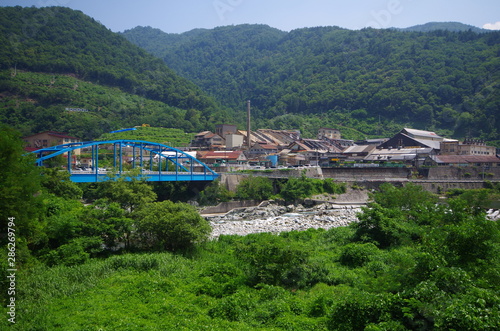 Wallpaper Mural 神岡鉱山の風景 Torontodigital.ca