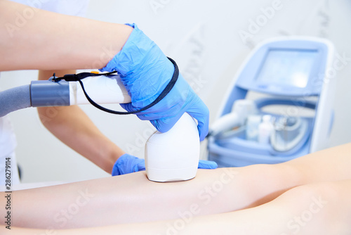Laser procedure in the clinic of aesthetic cosmetology.