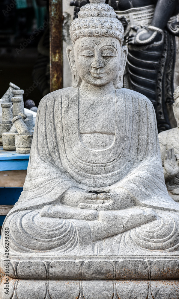 beautiful idols at mahabalipuram shop tamilnadu india beautiful idols at mahabalipuram shop tamilnadu india