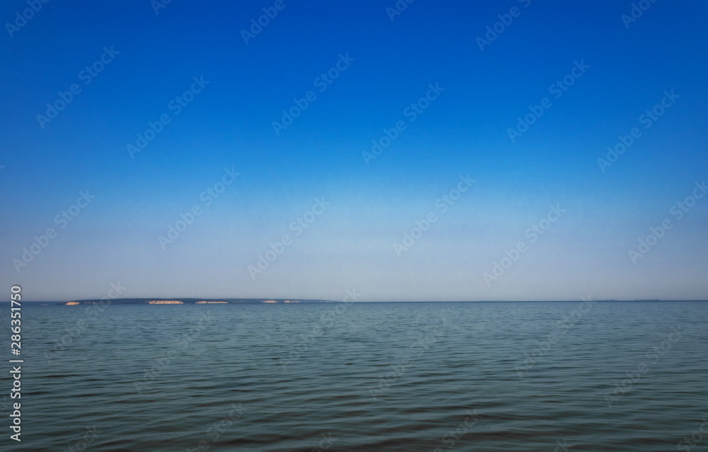 Fototapeta premium beautiful background. lake and blue sky