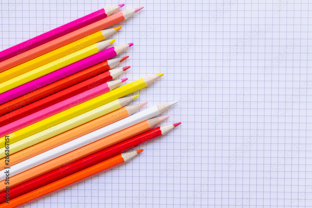 COLOR PENCILS, BACK TO NOTEBOOK, SCHOOL TIME, BEGINNING OF THE YEAR, READY TO SCHOOL COLOR PENCILS, BACK TO NOTEBOOK, SCHOOL TIME, BEGINNING OF THE YEAR, READY TO SCHOOL