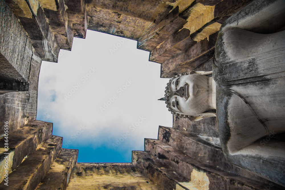 Fototapeta premium Buddha in Sukhothai historical park in thailand