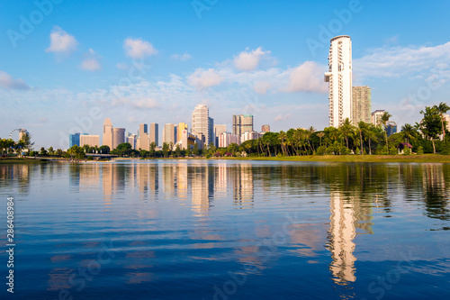 singapore skyline of the city