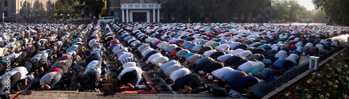 The Muslims of Kyrgyzstan in the Islamic holiday 
