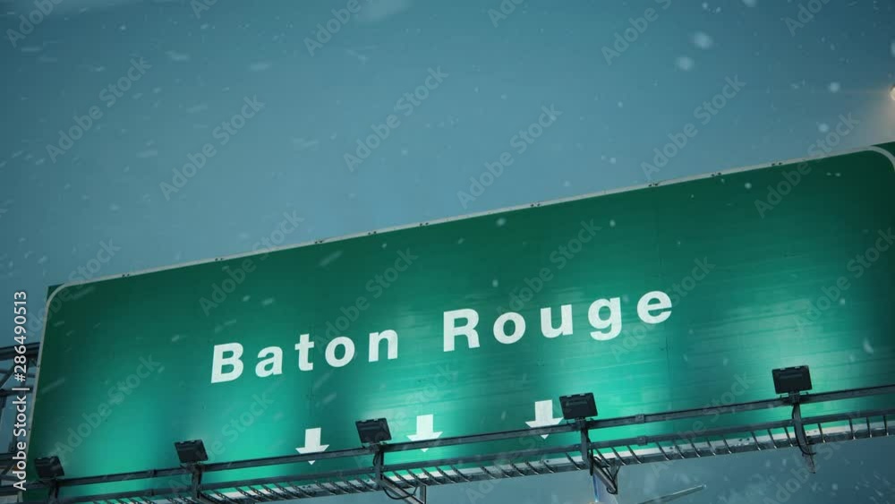Airplane Landing Baton Rouge in Christmas