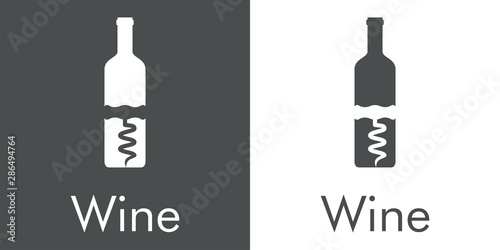 Logotipo con texto Wine con botella de vino con sacacorchos espacio negativo en gris y blanco