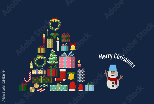 クリスマスアイテムでツリーの形を構成したクリスマスカードデザイン