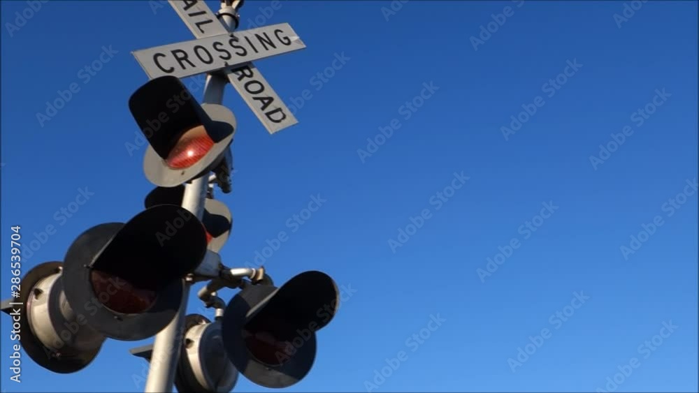 railroad crossing lights