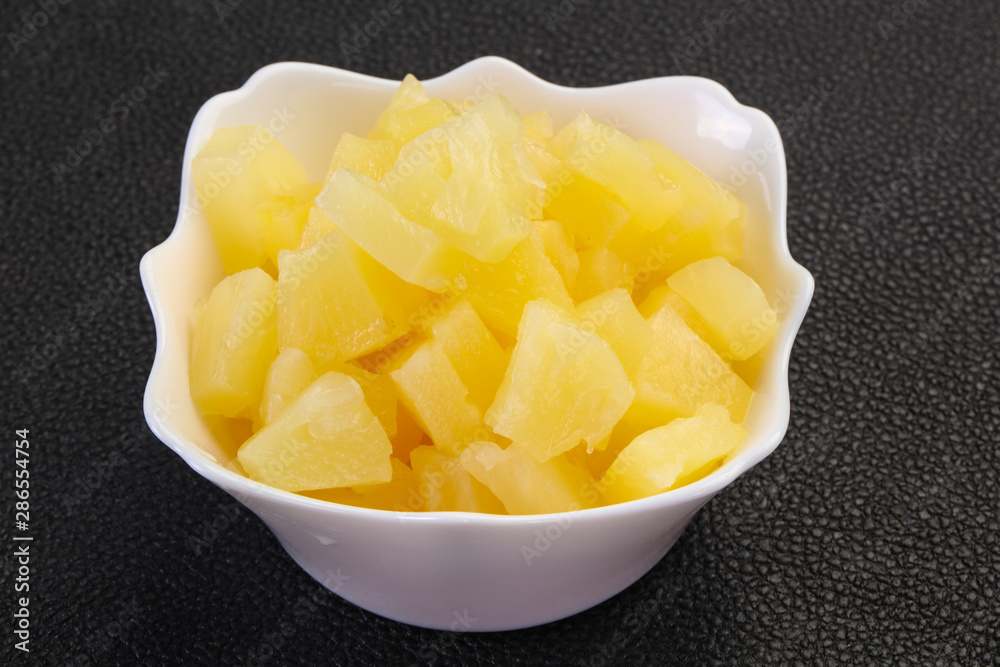 Marinated pineapple pieces