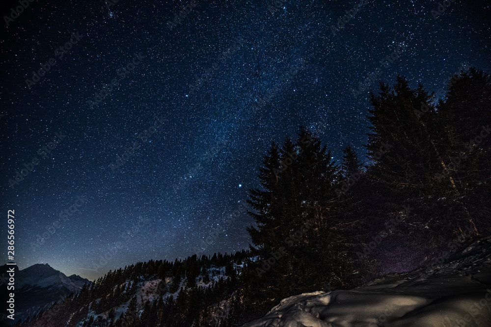 #switzerland #drescherphotos #mountain #rothorn #lenzerhorn #night #snow #stars #ice #schweiz #nachtaufnahme #schnee #sterne #drescher.photos #berge #trees #bäume #milchstrasse #milkyway