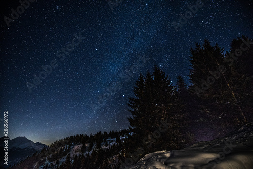 #switzerland #drescherphotos #mountain #rothorn #lenzerhorn #night #snow #stars #ice #schweiz #nachtaufnahme #schnee #sterne #drescher.photos #berge #trees #bäume #milchstrasse #milkyway