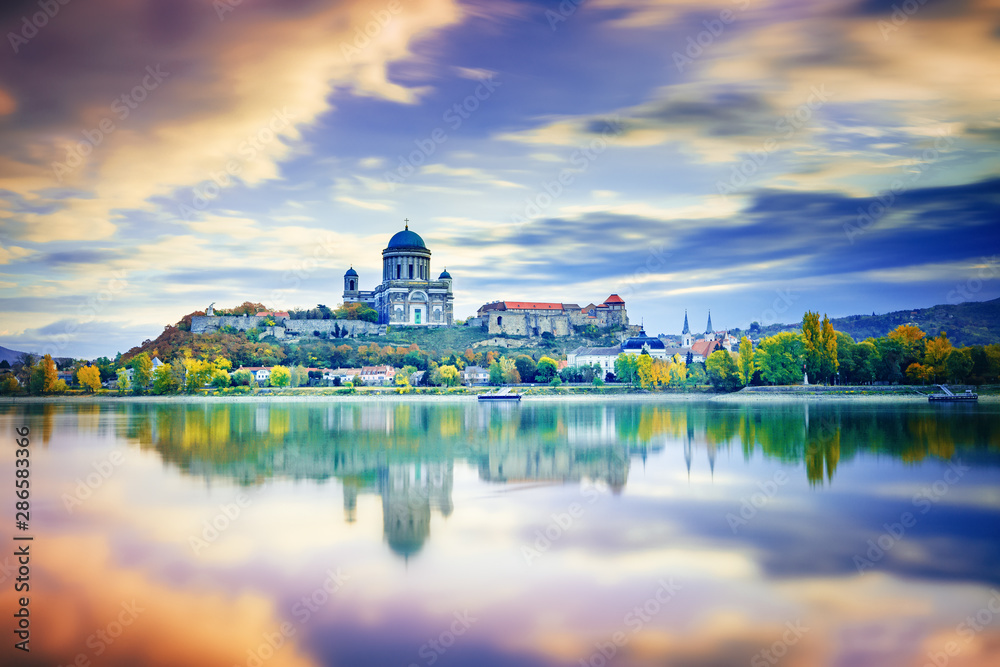 Fototapeta premium Esztergom, Hungary, seasonal autumn scenery over Danube river.