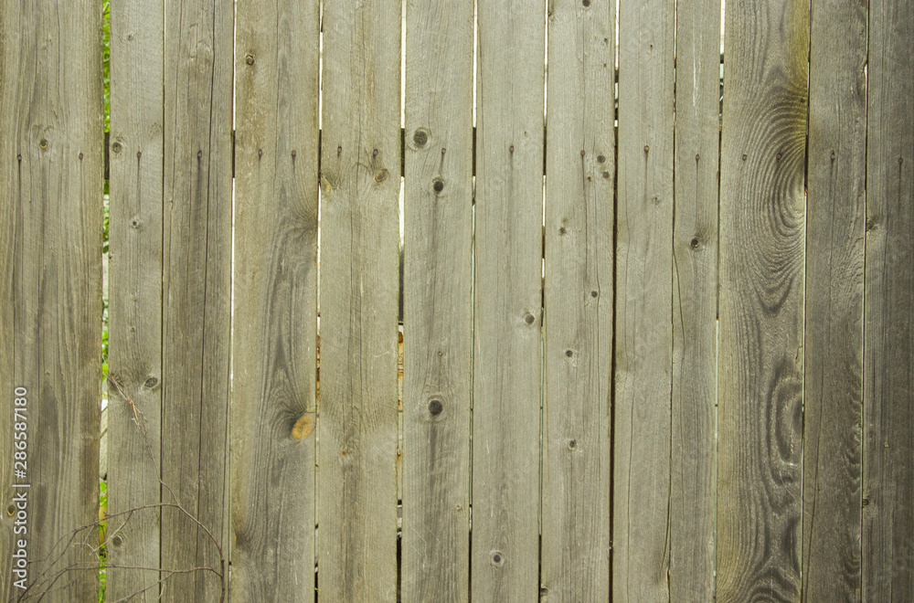 white brown wooden fence during daylight in summer white brown wooden fence during daylight in summer