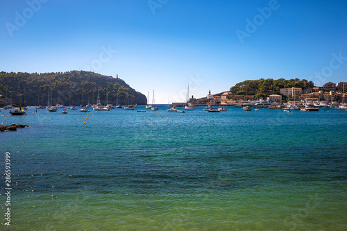 Fototapeta Naklejka Na Ścianę i Meble -  Yachts in the harbour of Port de Soller, Mallorca