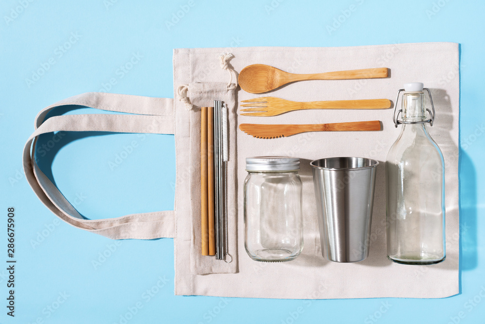 Cotton bags, glass jar, bottle, metal cup, straws for drinking