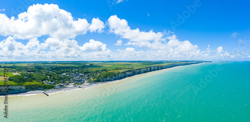 Veules-les-Roses au bord de la mer photo