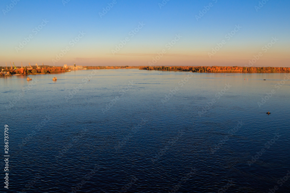 Fototapeta premium View on the river Dnieper on autumn