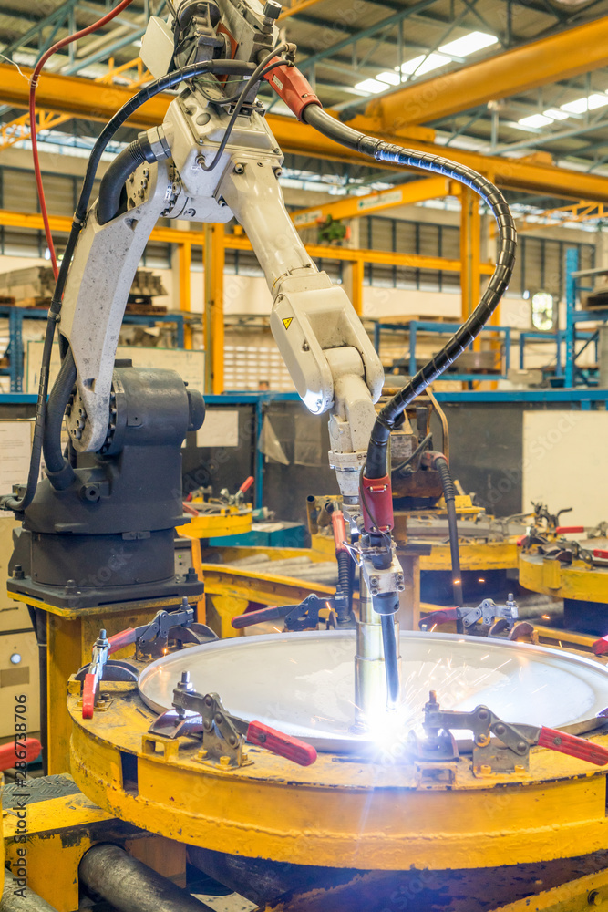 Welding robots movement in factory