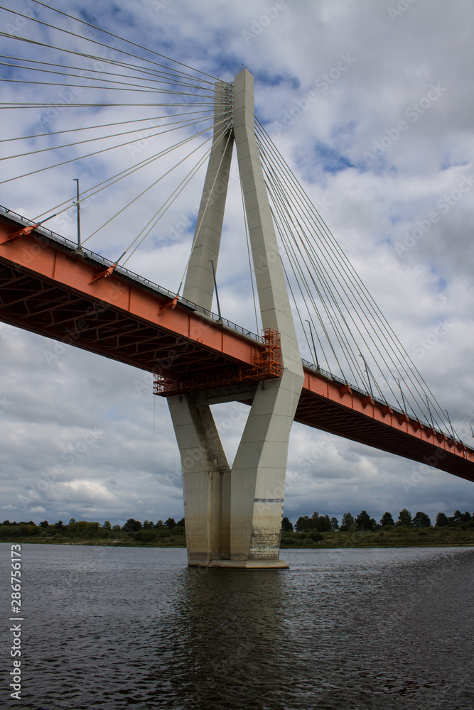 Naklejka premium Cable-stayed bridge in Murom Russia across the Oka river on a summer cloudy day