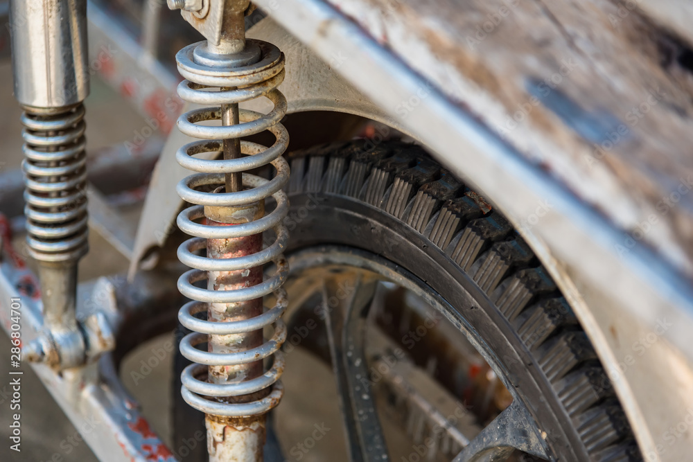 Motorcycle shock absorber spring, Through the use of longer. Motorcycle shock absorber spring, Through the use of longer.