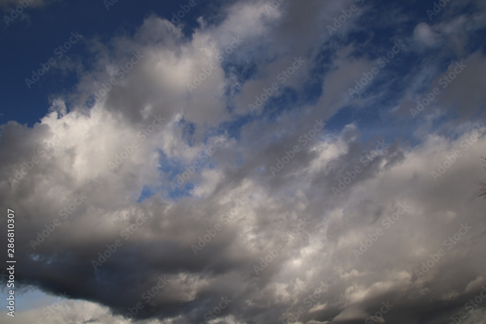 A view of dark clouds
