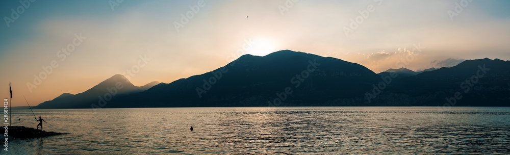 Lago Di Garda Pano Sunset