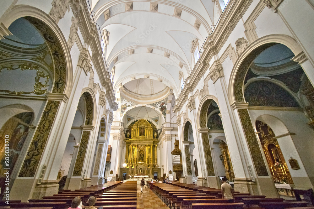 Interior de la iglesia de San Bartolomé (Benicarló, Castellón, España)