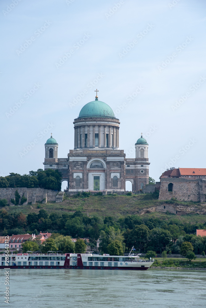 Fototapeta premium Esztergom Basilica
