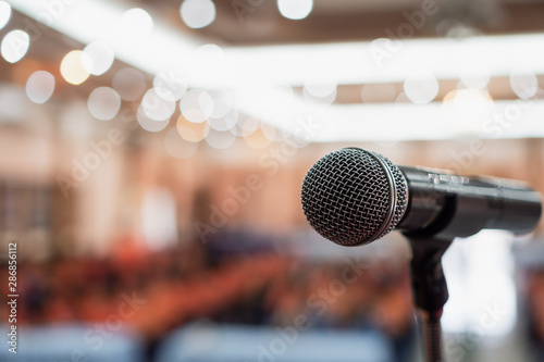Murais de parede Microphones for speech or speaking in seminar Conference room, talking for lecture to audience university, Event light convention hall Background