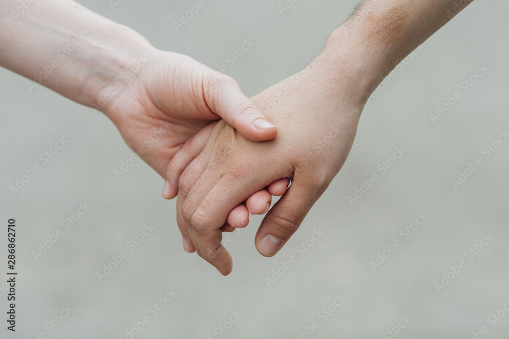 Tender hand in hand Tender hand in hand
