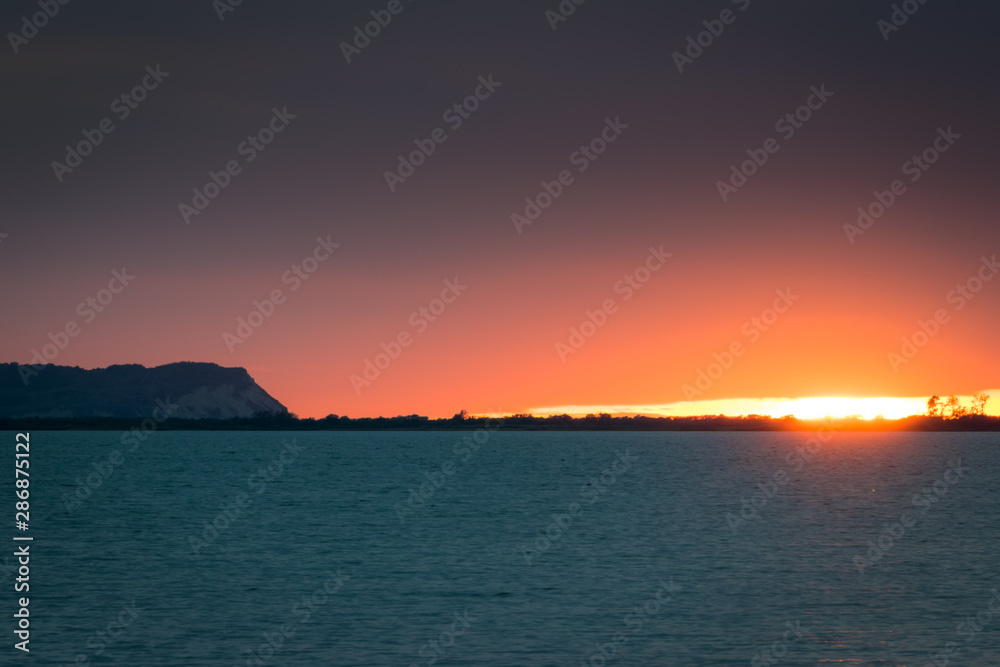 Insel Hiddensee an der Ostsee im Sonnenuntergang