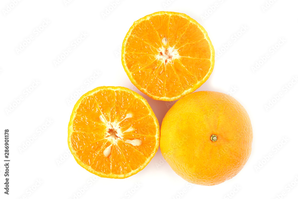 Top view fresh mandarin orange full and slice fruit isolated on white background Top view fresh mandarin orange full and slice fruit isolated on white background