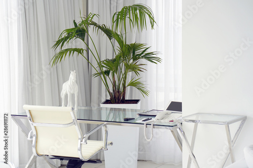 Tableau sur toile Interior of the hotel's living room